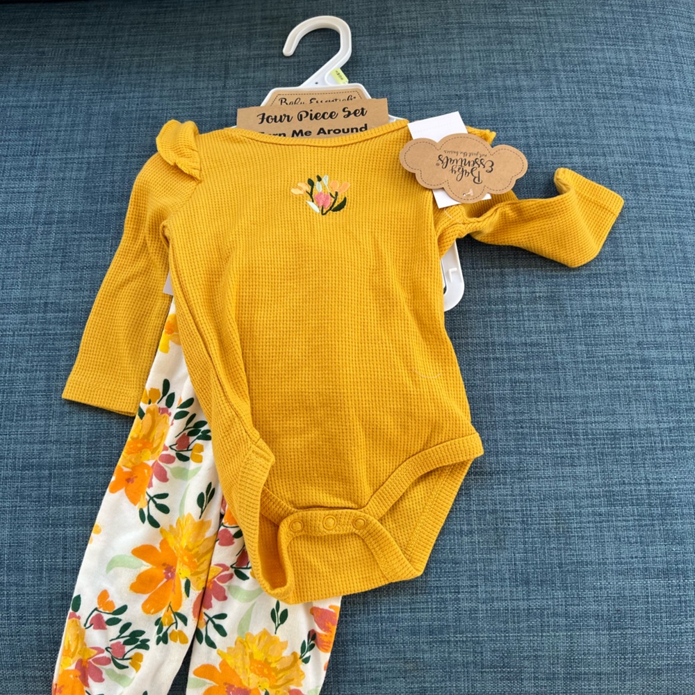 Adorable 4 Piece Set